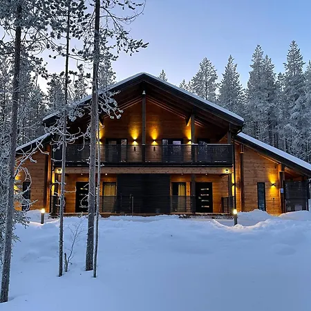 Tieva A Ski-in Ski-out With Private Hot Tub By Aavalevi Levi